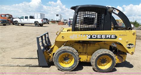 2000 john deere 240 skid steer|john deere 240 skid steer specs.